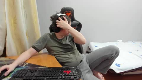 iliaskris online show from January 9, 2026, 12:02 am