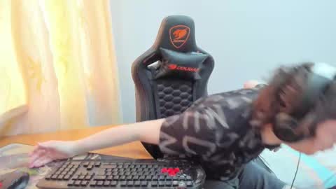 iliaskris online show from March 25, 2026, 4:18 am