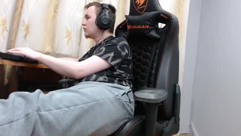 lord online show from November 21, 2025, 7:45 pm