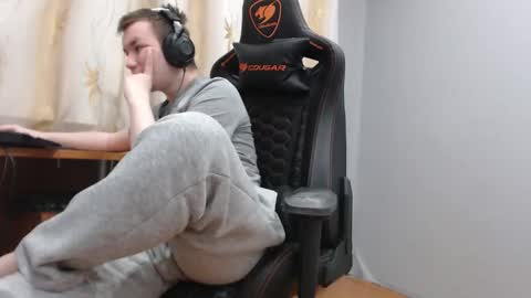 lord online show from November 26, 2025, 8:21 pm