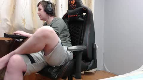 Snapshot of iliaskrisloveee chatting on February 5, 2026, 7:07 pm lord online show from February 5, 2026, 7:07 pm