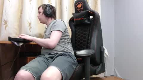 Snapshot of iliaskrisloveee chatting on February 15, 2026, 7:54 pm lord online show from February 15, 2026, 7:54 pm