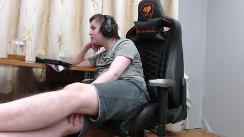 Snapshot of iliaskrisloveee chatting on March 1, 2026, 4:20 pm lord online show from March 1, 2026, 4:20 pm