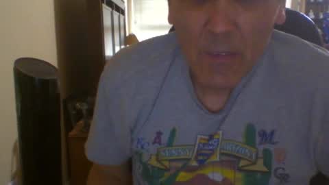 ilike2expose online show from February 2, 2025, 5:04 pm