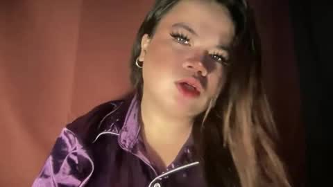 QUEEN KATH online show from January 14, 2026, 12:27 am