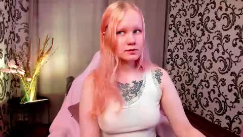 Annie online show from September 24, 2025, 3:10 am