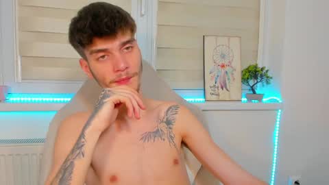 Snapshot of illusions888 chatting on December 26, 2024, 8:42 pm D-Illusion online show from December 26, 2024, 8:42 pm