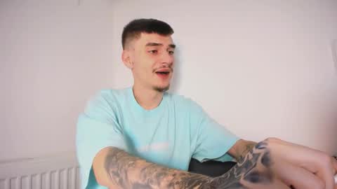 D-Illusion online show from November 25, 2025, 9:42 am