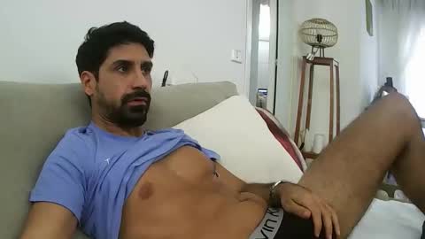 ilmangj90 online show from September 16, 2025, 7:53 am