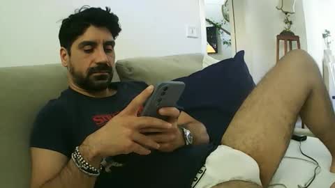 ilmangj90 online show from May 3, 2026, 9:15 am