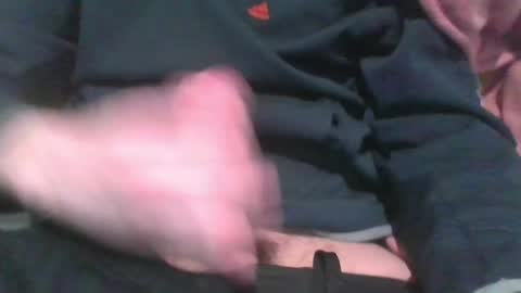 yunstud online show from January 20, 2025, 4:54 am