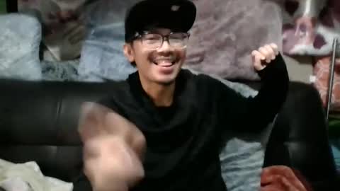 Snapshot of ilovebunny69 chatting on September 23, 2025, 5:43 am ilovebunny69 online show from September 23, 2025, 5:43 am