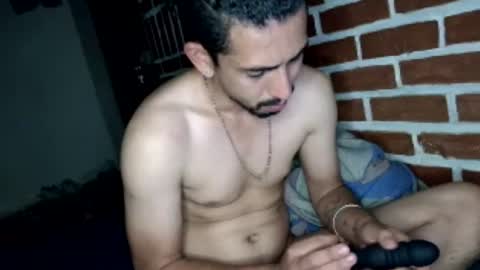 AARON online show from June 12, 2026, 2:43 am
