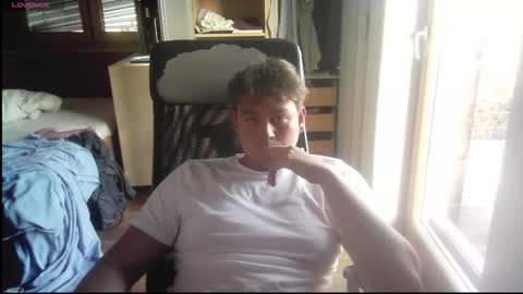 iloveyoutoo2000 online show from September 8, 2025, 4:50 pm