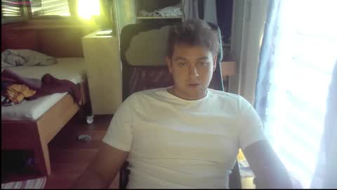 iloveyoutoo2000 online show from September 21, 2025, 1:24 pm