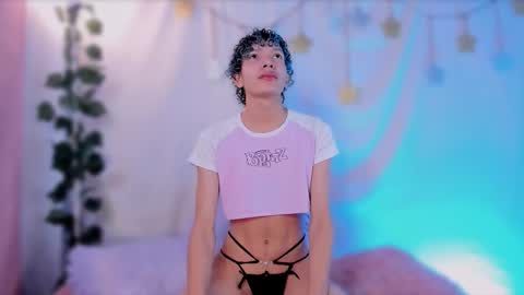 Snapshot of im_alejo chatting on October 19, 2025, 2:23 am Alejo independent model   online show from October 19, 2025, 2:23 am