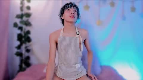 Snapshot of im_alejo chatting on October 22, 2025, 2:01 am Alejo independent model   online show from October 22, 2025, 2:01 am
