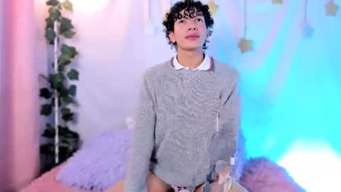 Alejo independent model   online show from April 15, 2026, 2:18 am