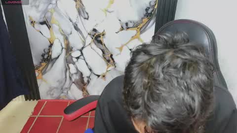 im_david01 online show from January 8, 2026, 1:13 pm