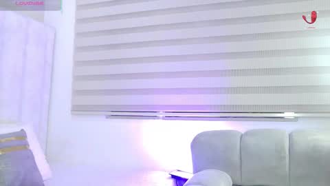 Helina online show from January 9, 2026, 12:19 pm