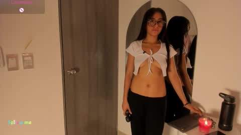 im_lisacb online show from November 3, 2025, 4:58 am