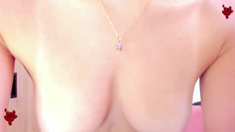 Luna online show from April 12, 2026, 9:31 pm