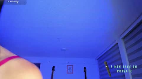 im_mariana online show from March 25, 2026, 2:06 am