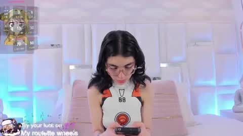 Moly  online show from March 2, 2026, 8:04 pm