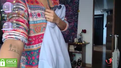 Cutie pie online show from October 12, 2025, 2:05 pm