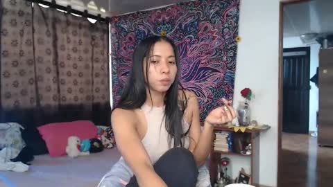 Cutie pie online show from October 27, 2025, 2:43 pm