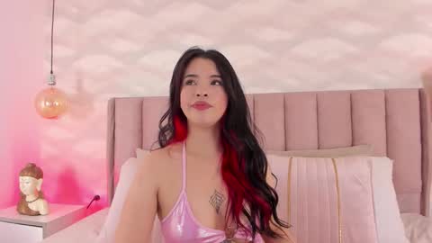 Nika online show from October 28, 2025, 5:11 am