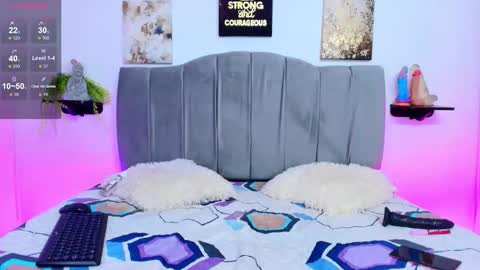 im_riley_ online show from October 21, 2025, 7:58 pm