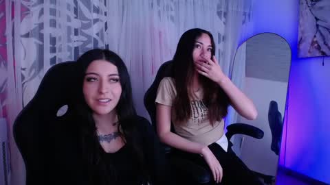 Snapshot of im_rosse_ chatting on May 5, 2026, 10:07 pm Jade Rosse online show from May 5, 2026, 10:07 pm