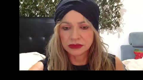 Sharon online show from November 5, 2025, 4:07 pm