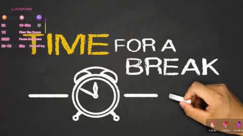 im_tulipan online show from February 4, 2026, 9:09 pm