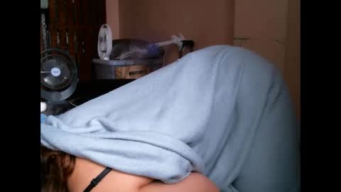 im_your_secret online show from November 9, 2025, 7:39 am