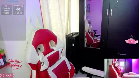 Lisa Hyga online show from December 22, 2025, 9:45 pm