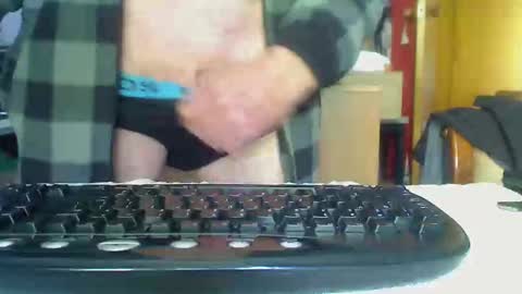 Snapshot of imaussiechris chatting on October 31, 2025, 11:17 pm Aussie Guy online show from October 31, 2025, 11:17 pm