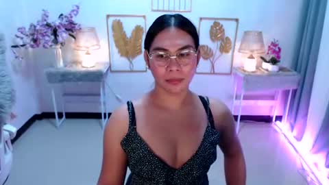 Snapshot of imdestined_foryou chatting on December 25, 2024, 10:39 am Ashley online show from December 25, 2024, 10:39 am