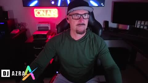 Snapshot of imdjazra chatting on February 7, 2025, 4:16 am DJ Azra online show from February 7, 2025, 4:16 am