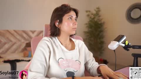 imjess_ online show from January 12, 2026, 6:29 am