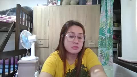 Immaculate02 online show from March 3, 2025, 2:36 am