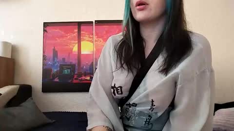 Sam and Jen online show from October 25, 2025, 4:42 am