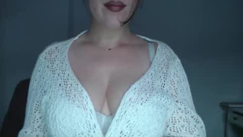 Snapshot of immouss chatting on October 9, 2025, 9:24 pm Pola online show from October 9, 2025, 9:24 pm