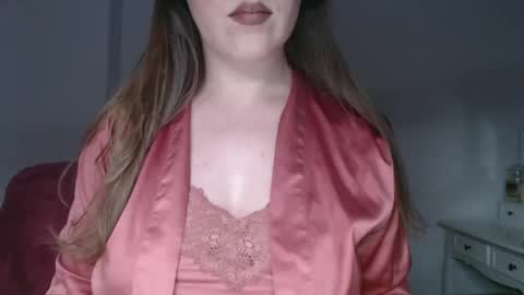 Pola online show from November 16, 2025, 9:53 pm