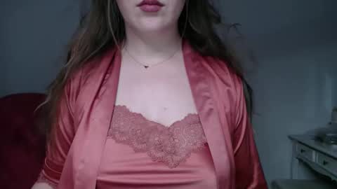 Pola online show from February 12, 2026, 10:27 pm