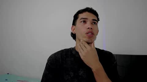 imnero_s online show from March 5, 2025, 8:53 pm