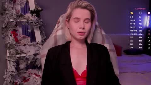 Mia online show from January 6, 2026, 10:41 am