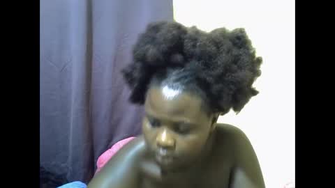 impress_ivy online show from October 29, 2025, 7:32 am