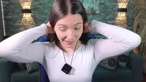 Karen  online show from September 18, 2025, 7:27 pm